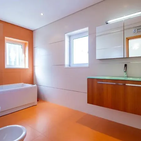 Semesterbostad In With Heated Swimming Pool Lagos